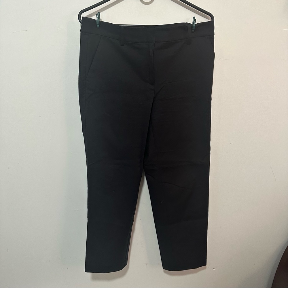 LOFT Black women’s pants size 6